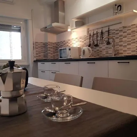 Charming In + Internet