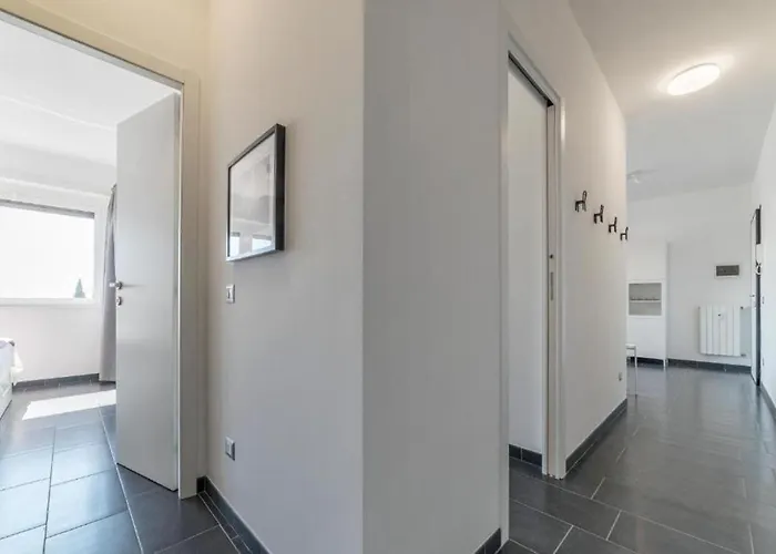 Charming In + Internet Rome