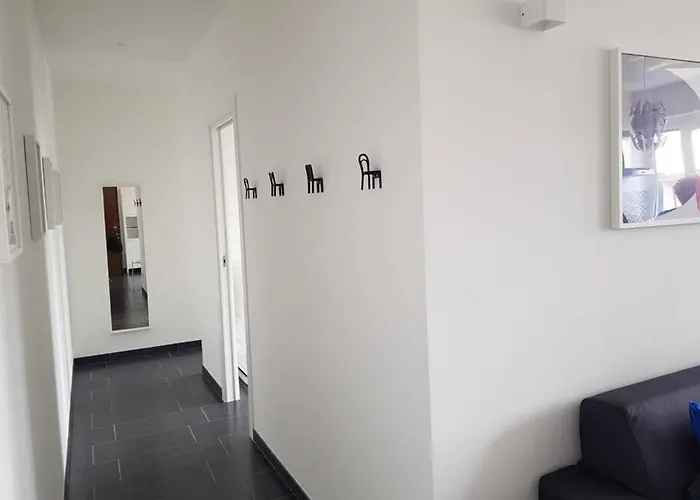 Charming In + Internet